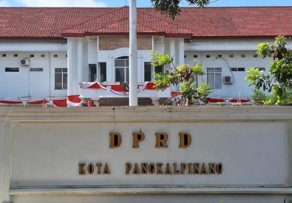 Kantor-DPRD-Kota-Pangkalpinang-ni