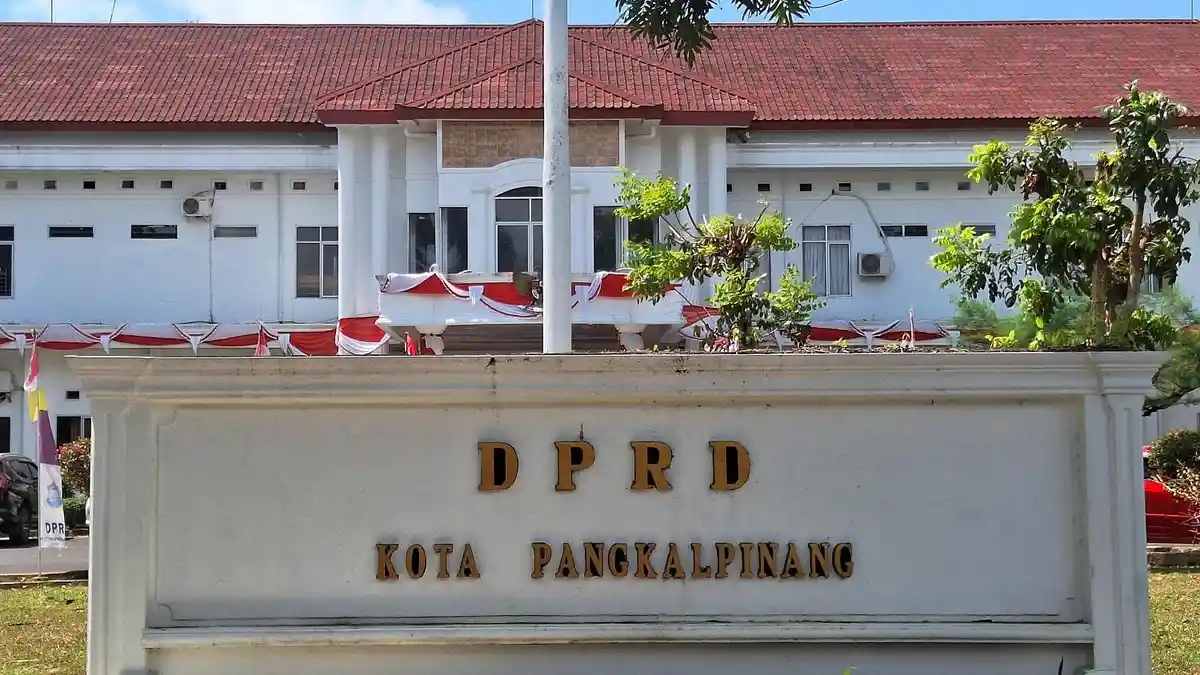 Kantor-DPRD-Kota-Pangkalpinang-ni